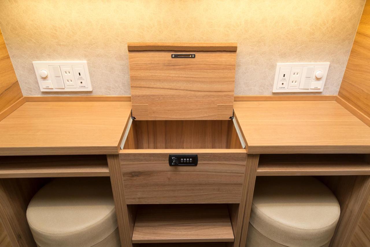 Global Cabin Tokyo Suidobashi מראה חיצוני תמונה